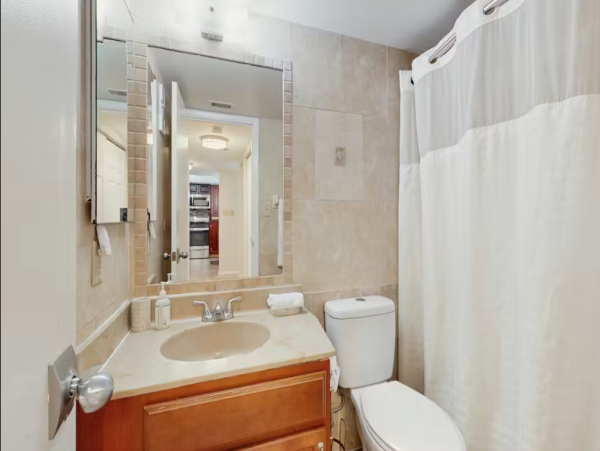 Lovely Oceanfront 3 Bedroom Vacation Condo